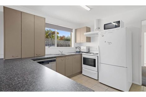 Photo of property in 7 Omega Place, Casebrook, Christchurch, 8051