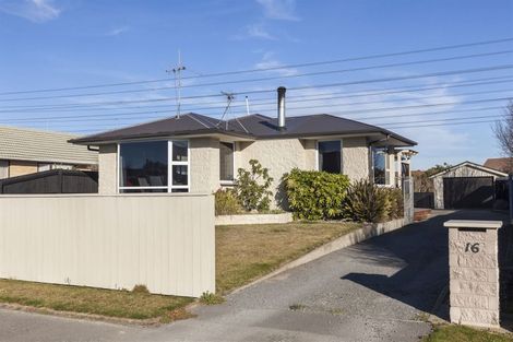 Photo of property in 16 Carbine Place, Sockburn, Christchurch, 8042