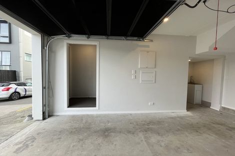 Photo of property in 9 Pukakaho Lane, Papatoetoe, Auckland, 2025