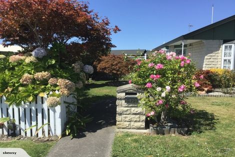 Photo of property in 1/123 Avondale Road, Greenmeadows, Napier, 4112