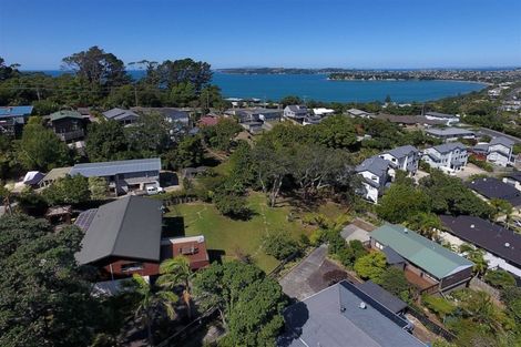 Photo of property in 20 John Road, Stanmore Bay, Whangaparaoa, 0932