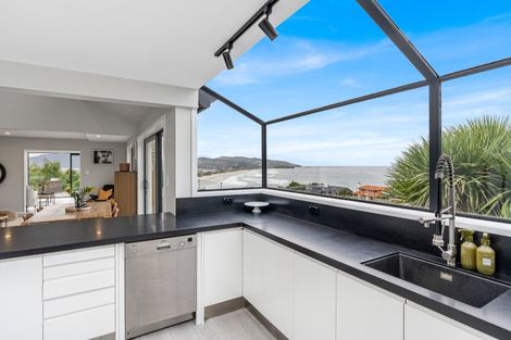 Photo of property in 66 Cliffs Road, Saint Clair, Dunedin, 9012