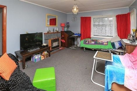 Photo of property in 17 Brocas Avenue, Hillcrest, Hamilton, 3216