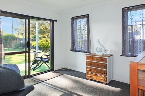 Photo of property in 66a Norbiton Road, Foxton, 4814