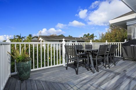 Photo of property in 1/42 Toroa Street, Torbay, Auckland, 0630