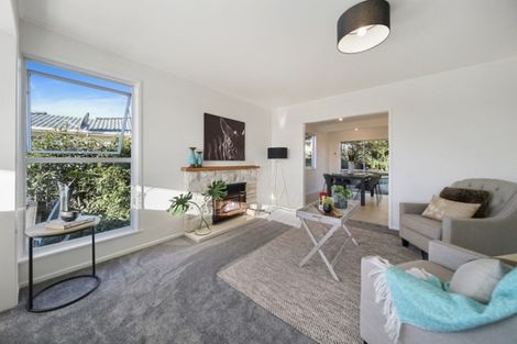 Photo of property in 31 Mack Place, Red Hill, Papakura, 2110