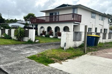 Photo of property in 37 Awaruku Road, Torbay, Auckland, 0630