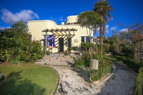 Photo of property in 27 Riverside, Nelson, 7010