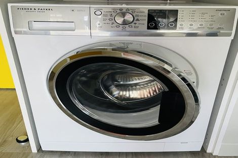 Photo of property in Ink'd, 19 Pirie Street, Mount Victoria, Wellington, 6011