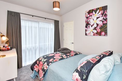 Photo of property in 4a Barberton Terrace, Red Hill, Papakura, 2110