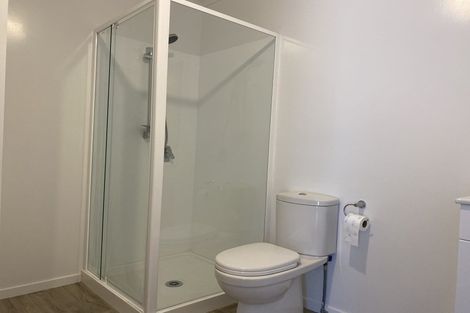 Photo of property in 324a West Coast Road, Glen Eden, Auckland, 0602