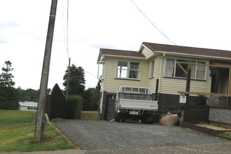 Photo of property in 1/25 Tiri Tiri Road, Birkdale, Auckland, 0626