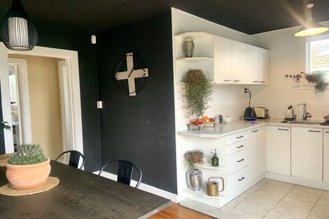 Photo of property in 276 Keyes Road, New Brighton, Christchurch, 8083