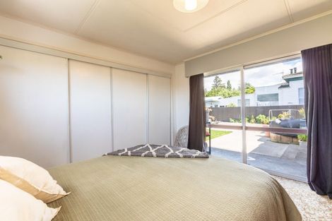 Photo of property in 25 Victoria Avenue, Dannevirke, 4930