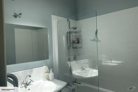 Photo of property in 2a Barberry Lane, Te Atatu Peninsula, Auckland, 0610