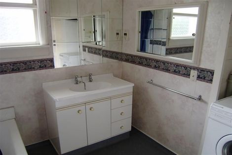 Photo of property in 52 Royal Terrace, Alexandra, 9320