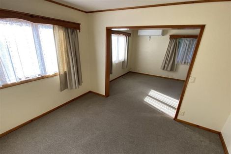 Photo of property in 36 Rangatira Road, Birkenhead, Auckland, 0626