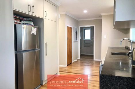 Photo of property in 38 Record Street, Fitzroy, New Plymouth, 4312