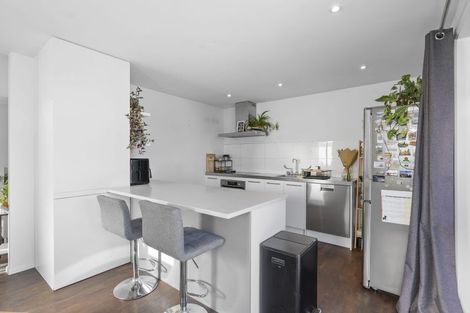 Photo of property in 521a Marine Parade, South New Brighton, Christchurch, 8062