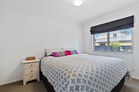 Photo of property in 12 Parkwood Place, Huntington, Hamilton, 3210