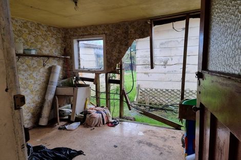 Photo of property in 10 Carroll Street, Runanga, 7803