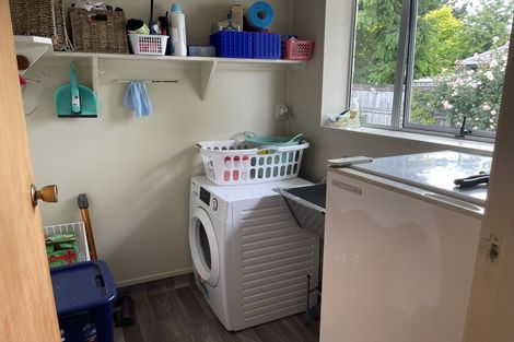 Photo of property in 23 Kereru Street, Two Mile Bay, Taupo, 3330