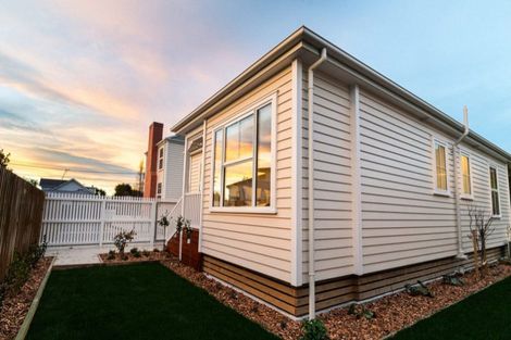 Photo of property in 8b Roscoe Street, Saint Martins, Christchurch, 8022