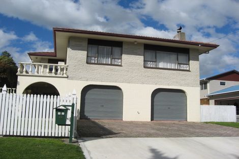 Photo of property in 23 Watts Street, Waipawa, 4210