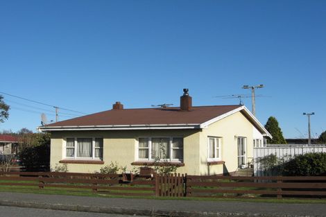 Photo of property in 114 Park Street, Winton, 9720