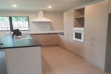 Photo of property in 19a Sandspit Road, Waiuku, 2123