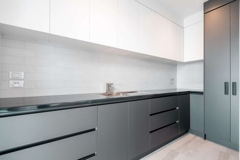 Photo of property in 1 Moemoea Place, Cambridge, 3434