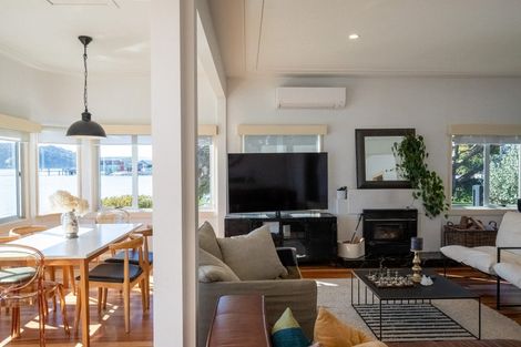 Photo of property in Wallis Street, Raglan, 3225