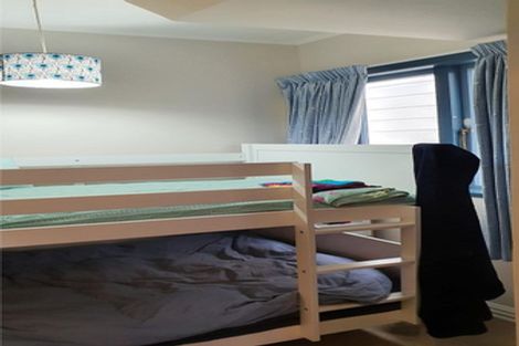 Photo of property in 92 Austin Street, Mount Victoria, Wellington, 6011