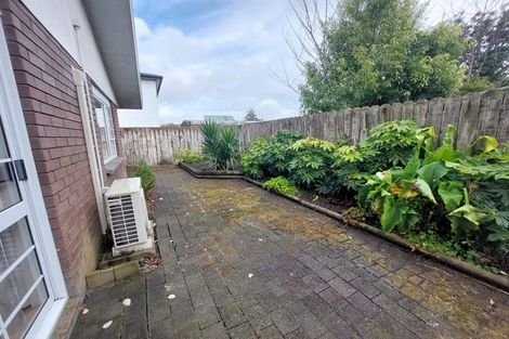 Photo of property in 19 Sandwich Road, St Andrews, Hamilton, 3200