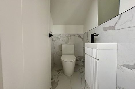 Photo of property in 2/5 Richard Road, Mangere, Auckland, 2022