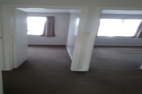 Photo of property in 2/5 Amandale Avenue, Mount Albert, Auckland, 1025