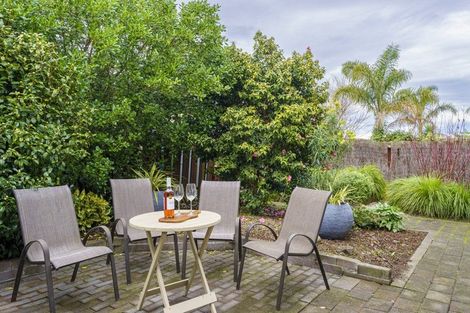 Photo of property in 19 Skerrett Crescent, Tamatea, Napier, 4112