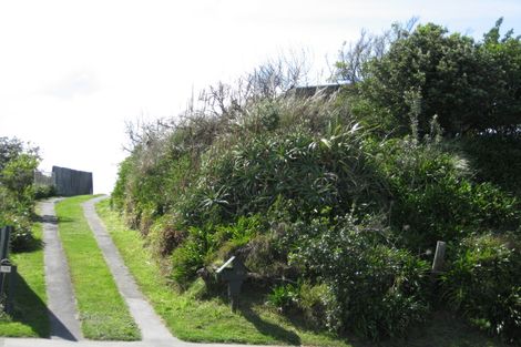 Photo of property in 68 Cornfoot Street, Castlecliff, Whanganui, 4501