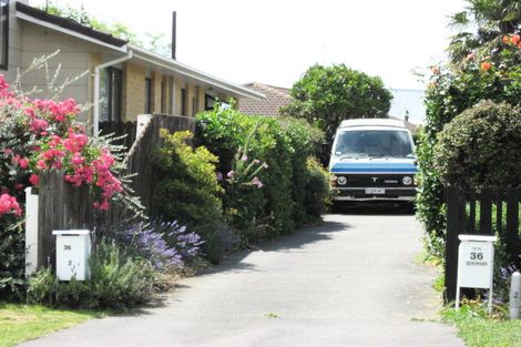 Photo of property in 2/36 Laing Crescent, Heathcote Valley, Christchurch, 8022