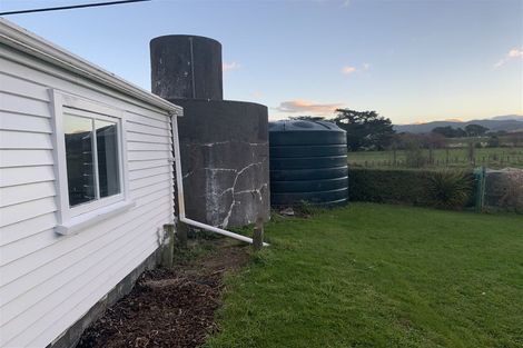Photo of property in 2310 Opaki Kaiparoro Road, Eketahuna, 4994