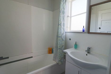 Photo of property in 7 Hulke Street, Foxton, 4814