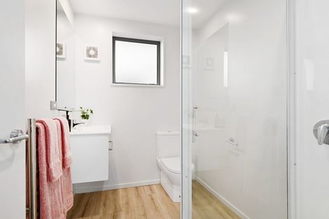 Photo of property in 2/22 Springfield Road, St Albans, Christchurch, 8014