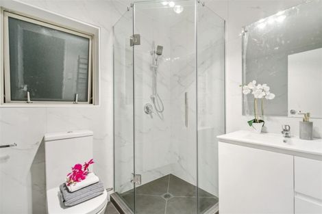 Photo of property in 2 Rashni Road, Flat Bush, Auckland, 2019