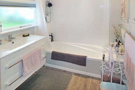 Photo of property in 46 Seabury Avenue, Foxton Beach, Foxton, 4815