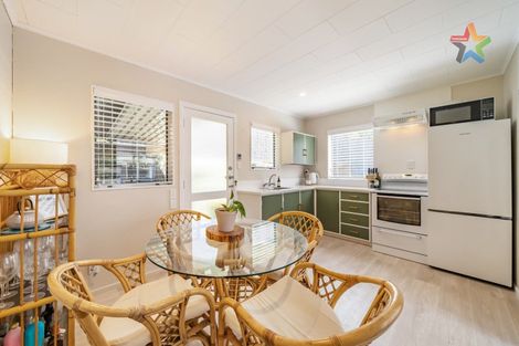 Photo of property in 85a Mulberry Street, Normandale, Lower Hutt, 5010