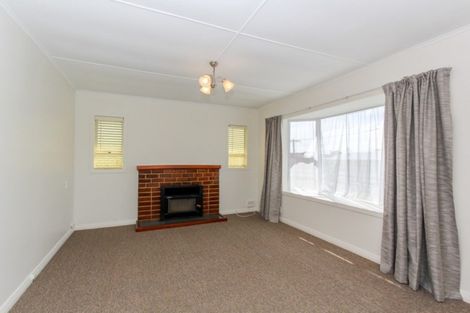 Photo of property in 280 Huatoki Street, Upper Vogeltown, New Plymouth, 4310