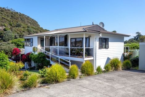 Photo of property in 5 Panorama Avenue, Ferry Landing, Whitianga, 3591