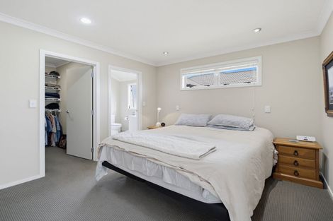 Photo of property in 5 Pania Place, Poraiti, Napier, 4112