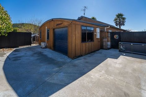 Photo of property in 8 Mayer Crescent, Wakefield, 7025