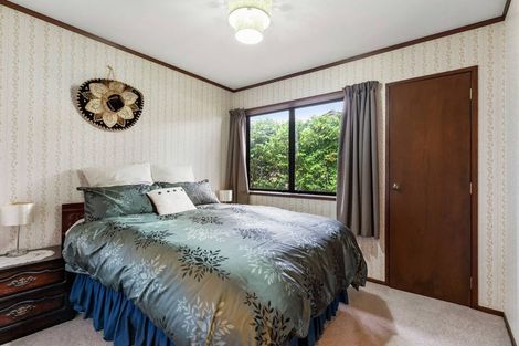 Photo of property in 15 Mark Edward Drive, Half Moon Bay, Auckland, 2012